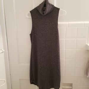 Wet Seal sleeveless gray tunic dress